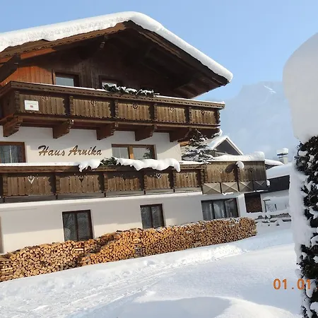 Haus Arnika Apartment Lermoos Exterior photo
